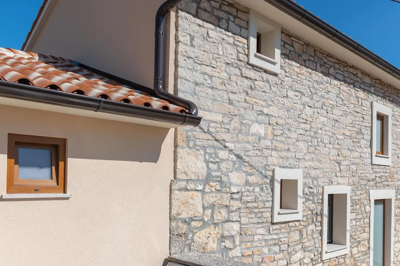 Villa Nensi Rebici 0*,  Croatia
